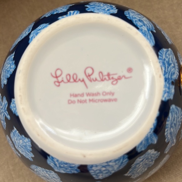 Lily Pulitzer 12 oz Ceramic Mug - Take Me to the Sea 🐟 - Picture 2 of 4